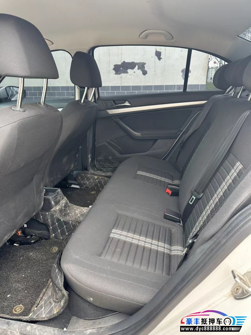 23年大众朗逸轿车抵押车出售