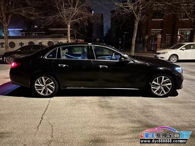 24年奔驰E轿车抵押车出售