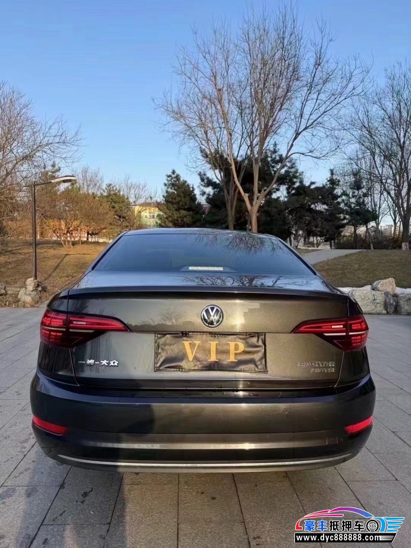 20年大众速腾轿车抵押车出售