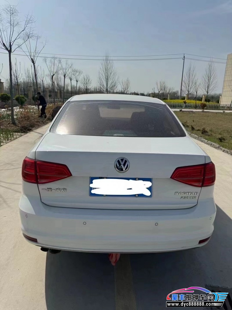 16年大众速腾轿车抵押车出售