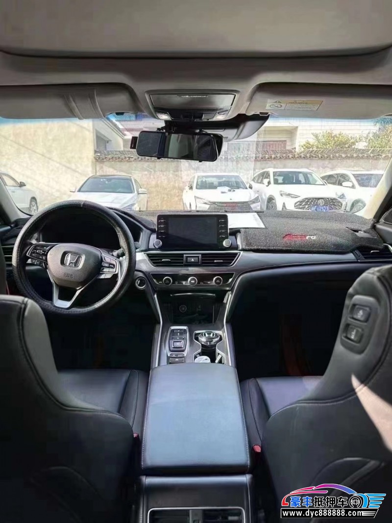 21年本田雅阁轿车抵押车出售