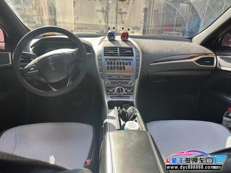 16年林肯MKZ轿车抵押车出售