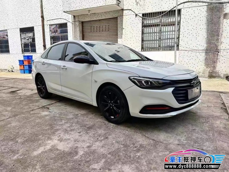 20年雪佛兰科鲁泽轿车抵押车出售