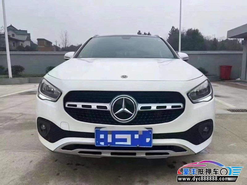 21年奔驰GLA轿车抵押车出售