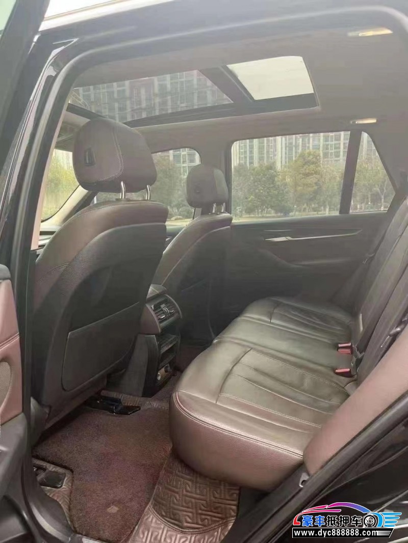 18年宝马X5轿车抵押车出售