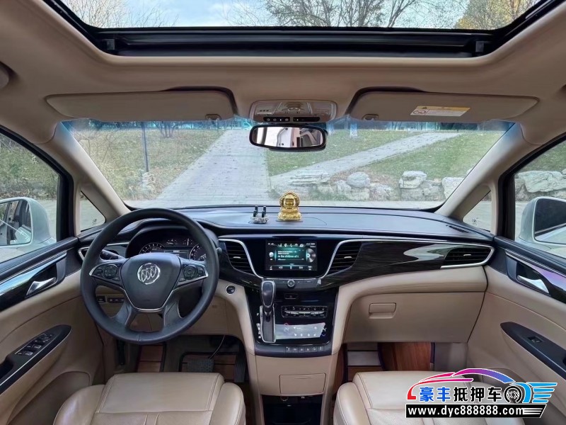 20年别克GL8轿车抵押车出售