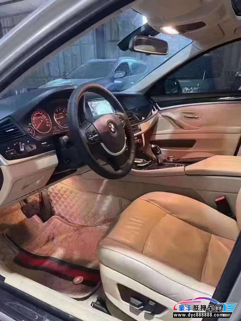 12年宝马5系轿车抵押车出售