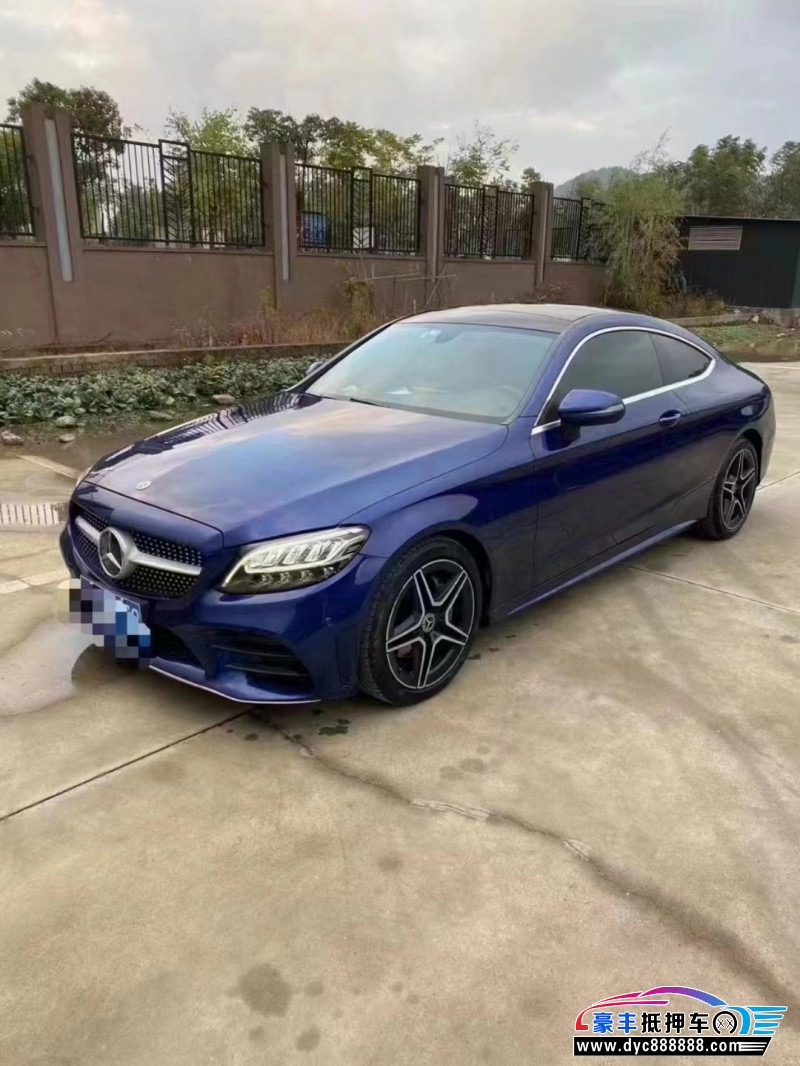 20年奔驰C轿车抵押车出售