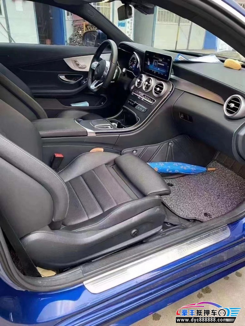 20年奔驰C轿车抵押车出售