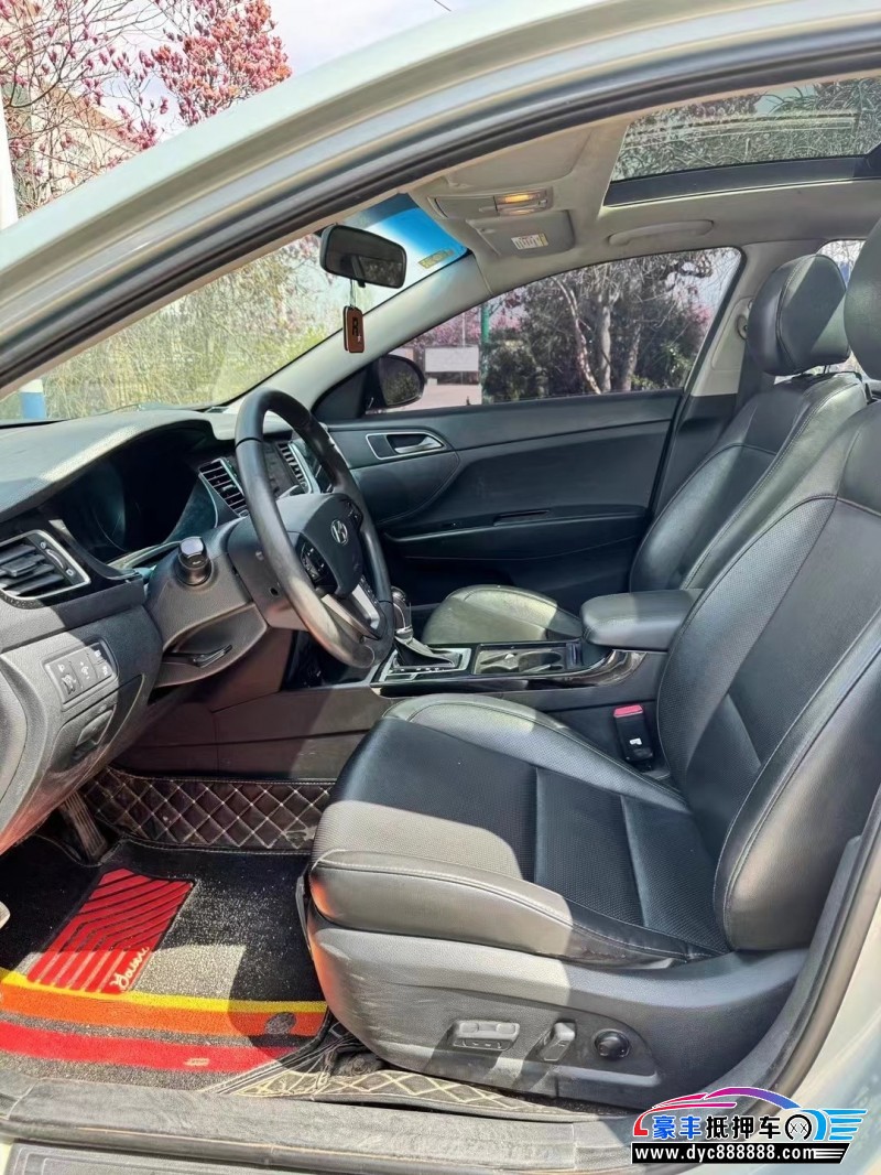 14年现代名图轿车抵押车出售