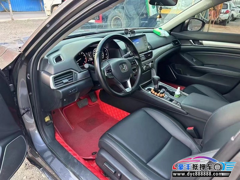 21年本田雅阁轿车抵押车出售