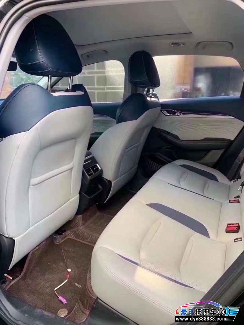 22年吉利星瑞轿车抵押车出售