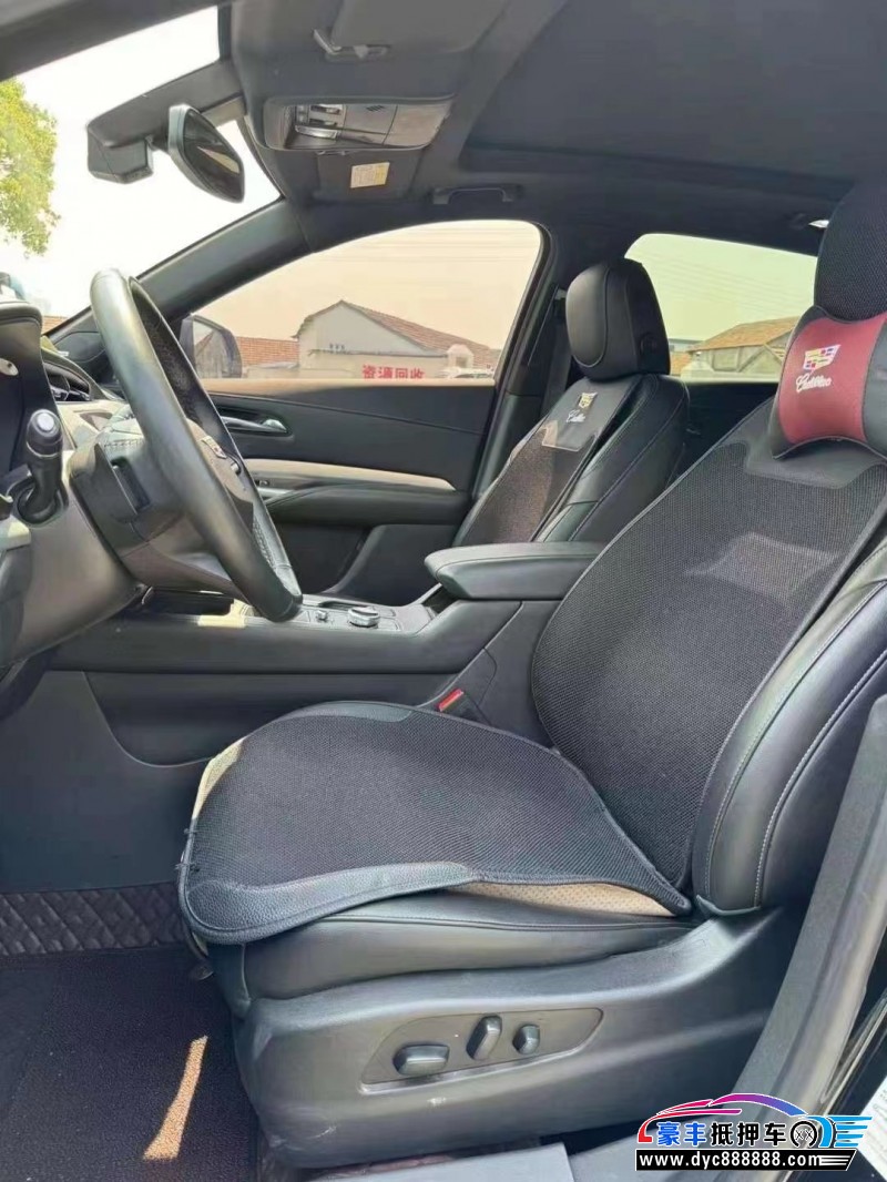 20年凯迪拉克XT4轿车抵押车出售