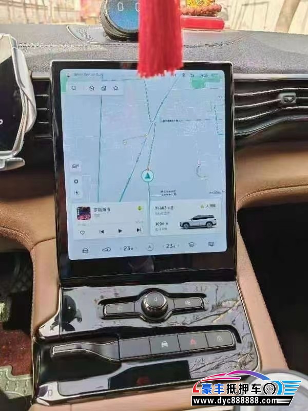 21年蔚来ES8轿车抵押车出售