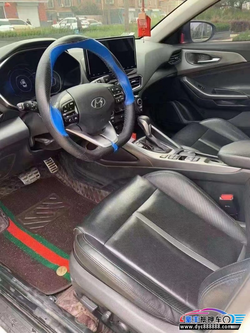 19年现代菲斯塔轿车抵押车出售