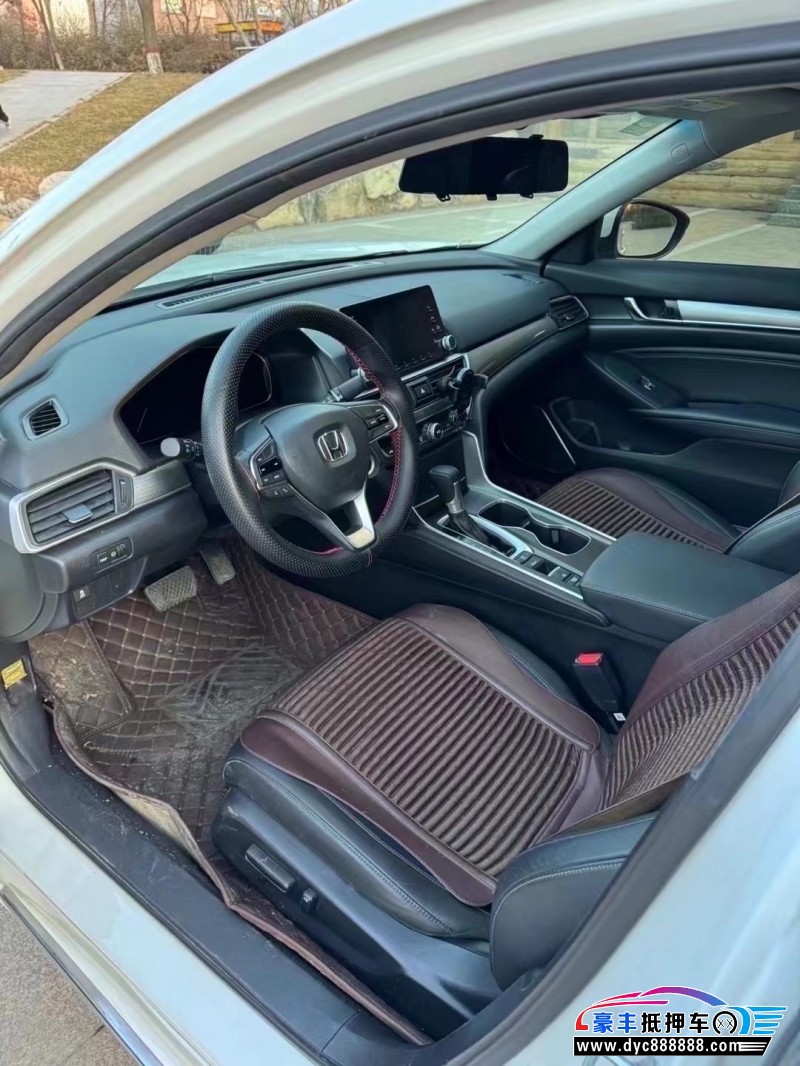 20年本田雅阁轿车抵押车出售