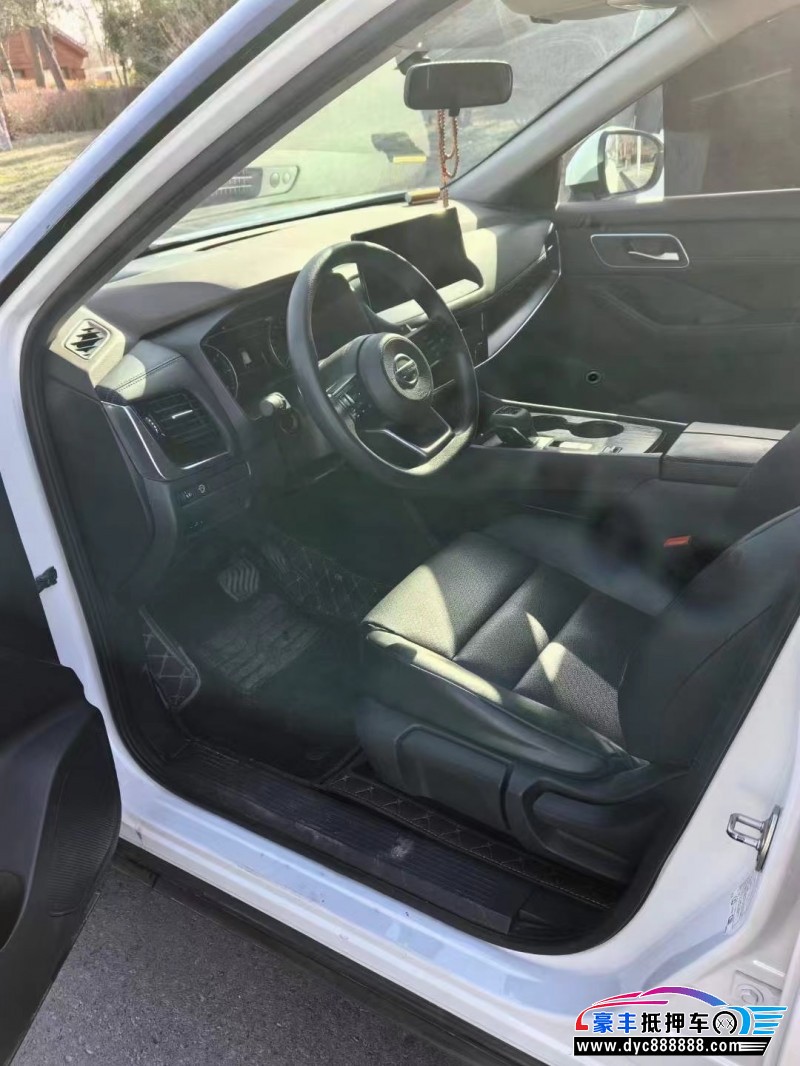 22年日产奇骏轿车抵押车出售