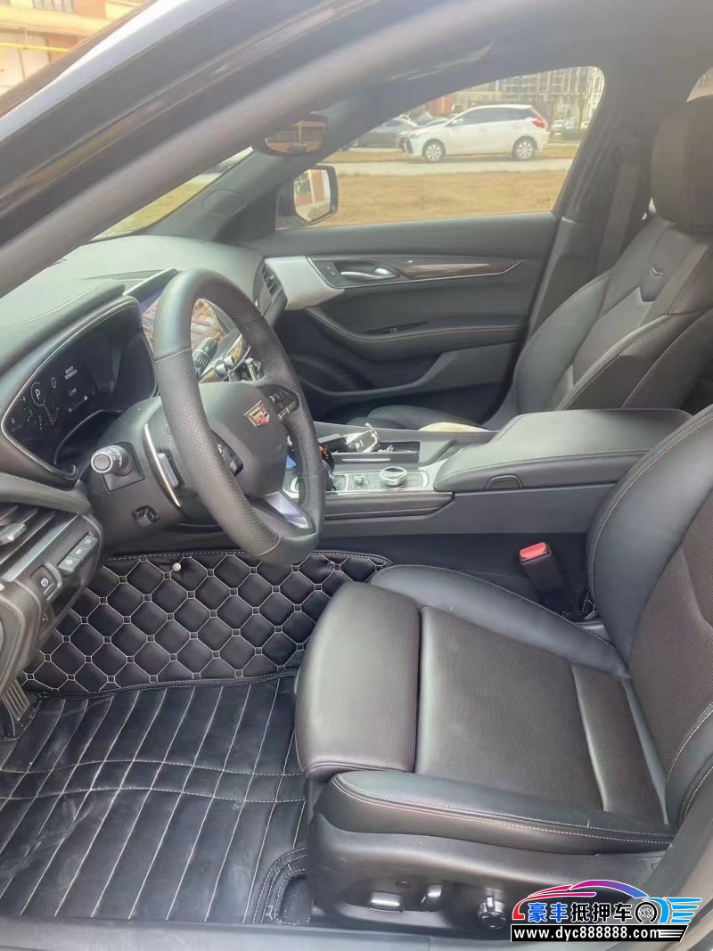 21年凯迪拉克CT5轿车抵押车出售