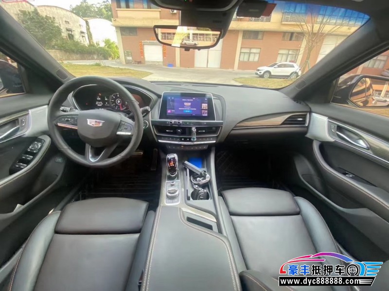 21年凯迪拉克CT5轿车抵押车出售