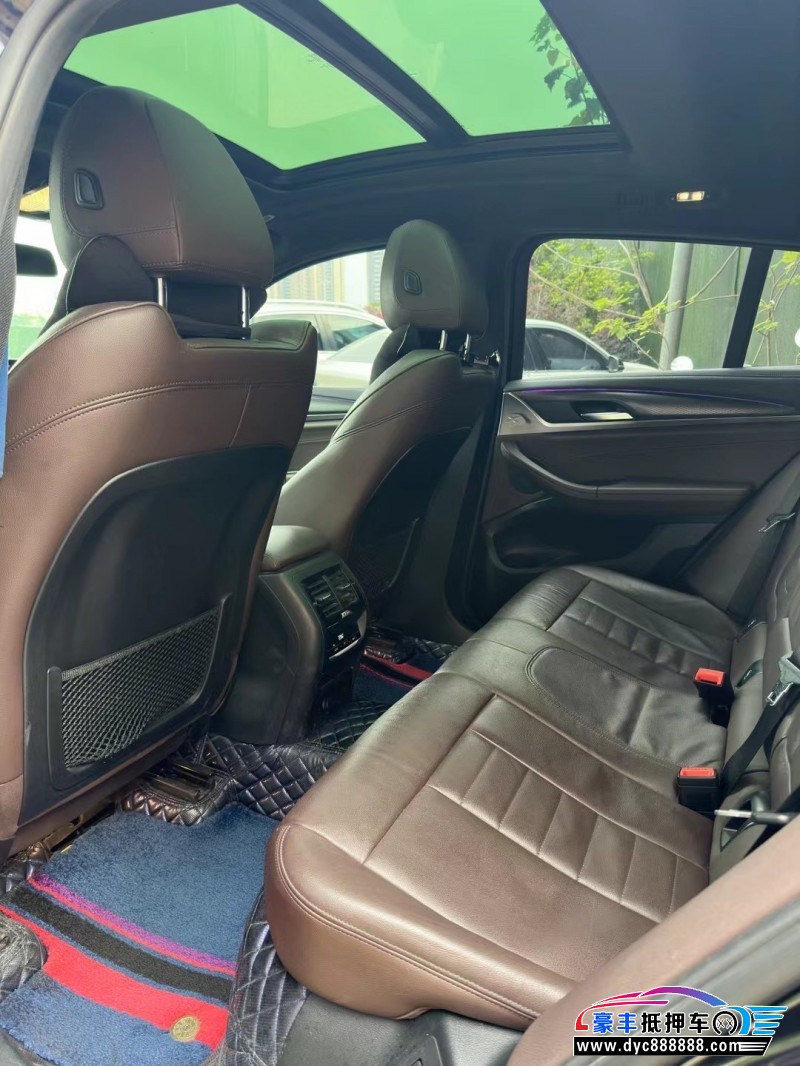 19年宝马X4轿车抵押车出售