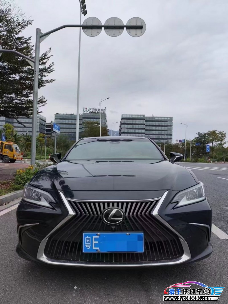 20年雷克萨斯ES轿车抵押车出售