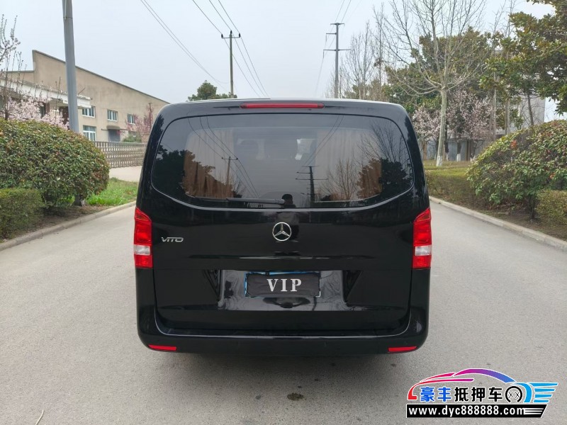 19年奔驰威霆MPV抵押车出售