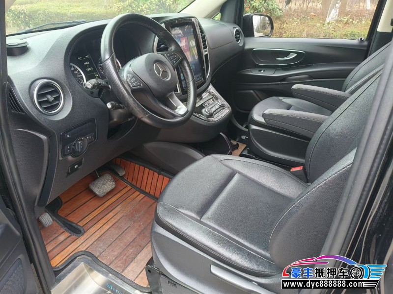 19年奔驰威霆MPV抵押车出售