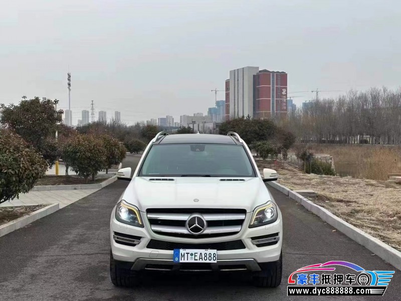 13年奔驰GLSUV抵押车出售
