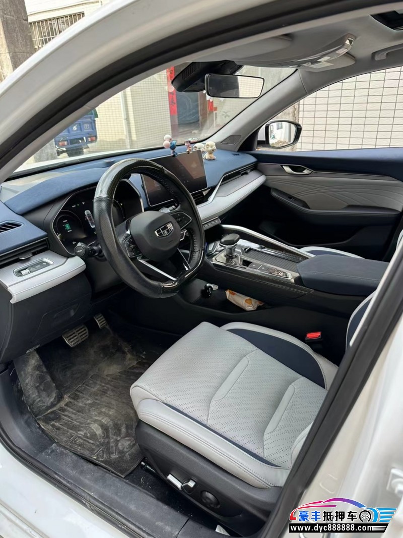 21年吉利星瑞轿车抵押车出售