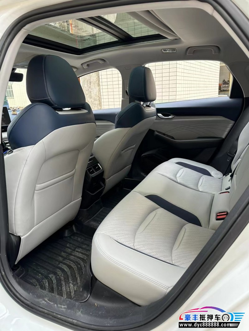 21年吉利星瑞轿车抵押车出售