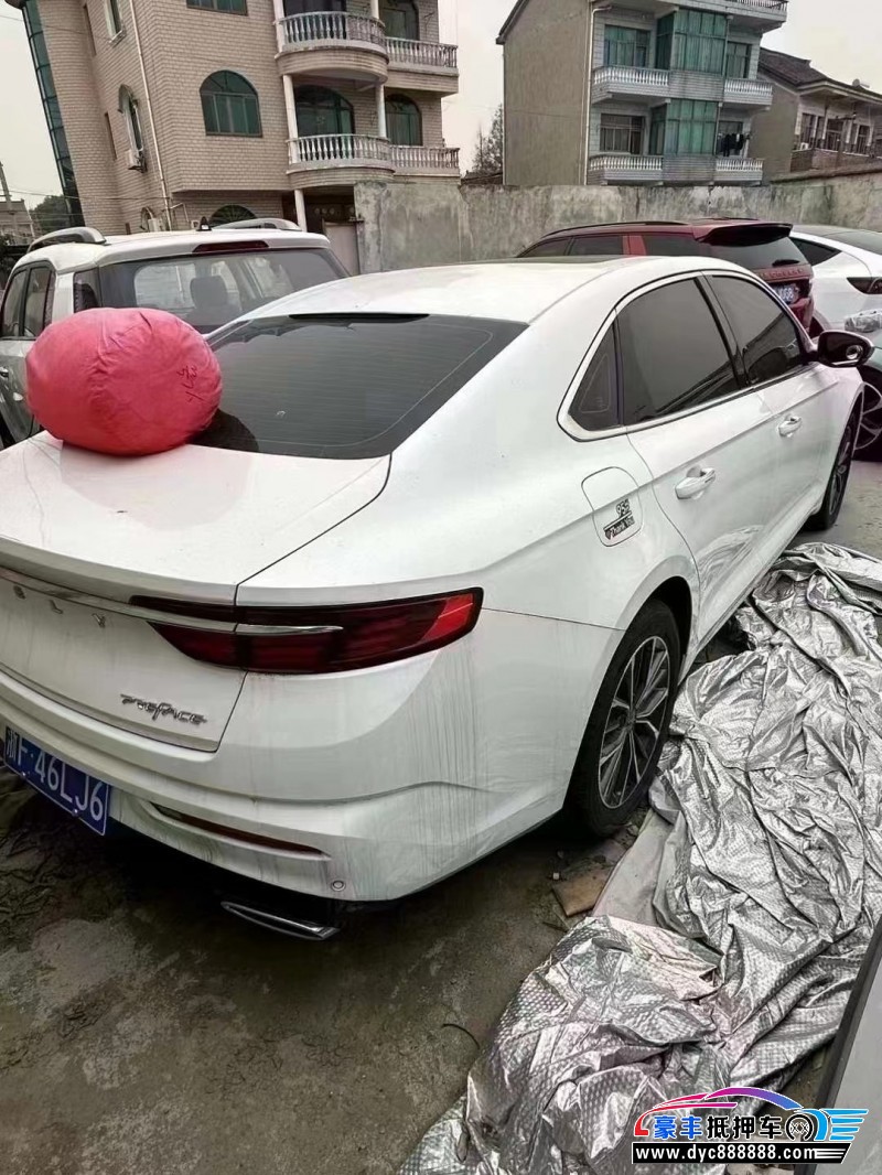 22年吉利星瑞轿车抵押车出售