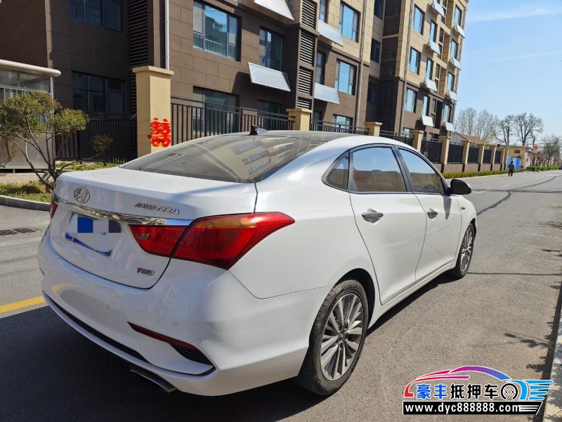 17年现代名图轿车抵押车出售