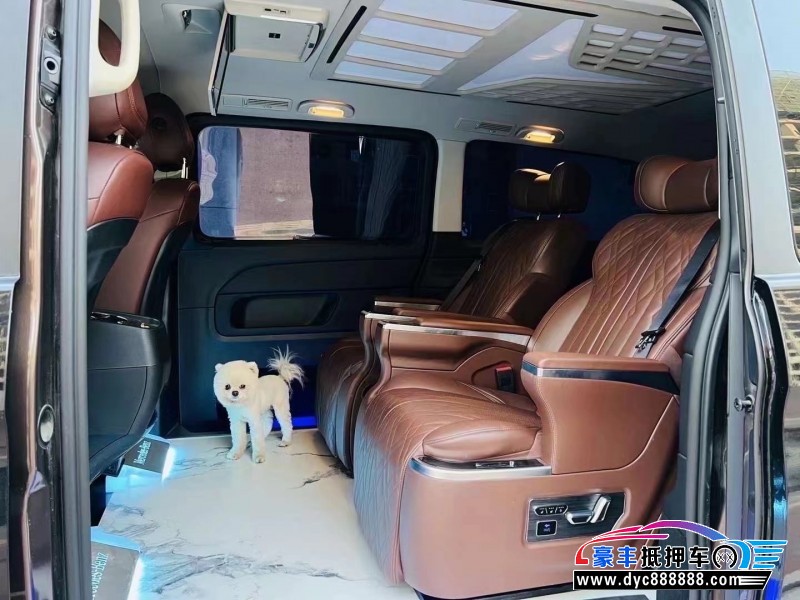 22年奔驰V轿车抵押车出售