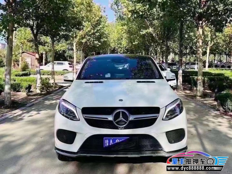 18年奔驰GLE轿车抵押车出售