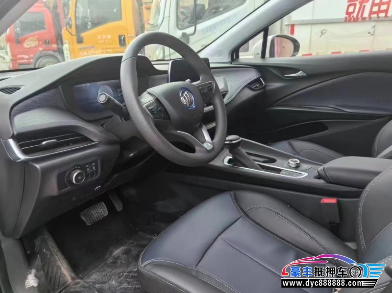 24年别克微蓝轿车抵押车出售