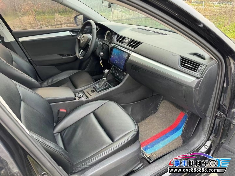 18年斯柯达速派轿车抵押车出售