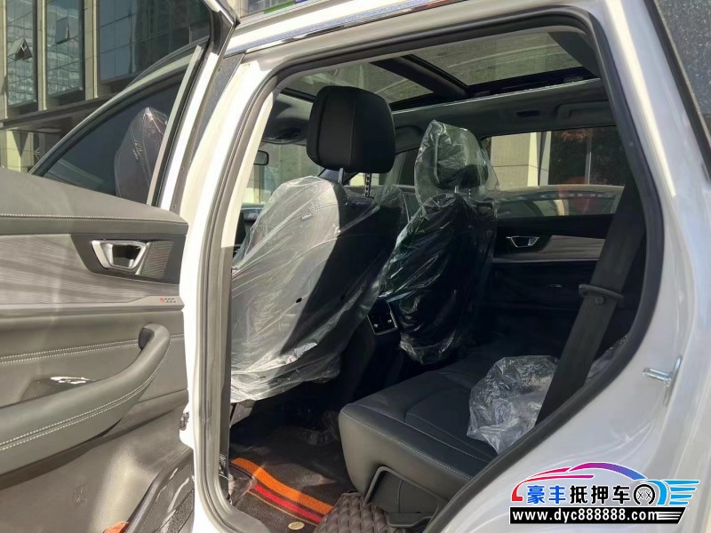 23年奇瑞瑞虎8轿车抵押车出售