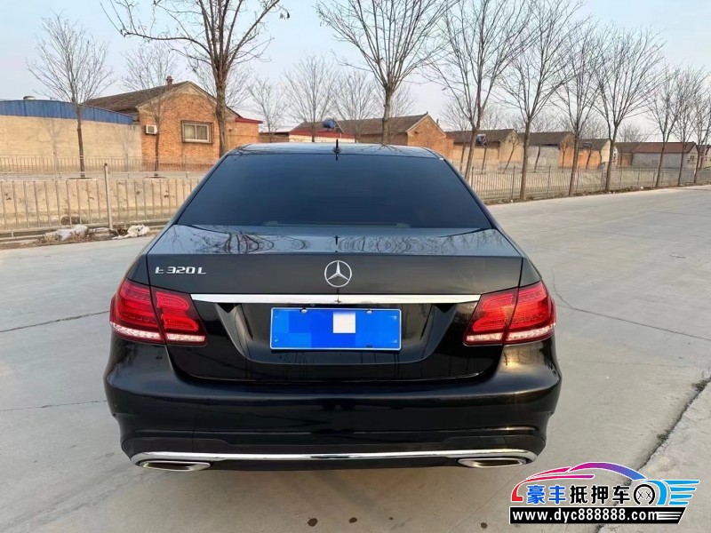 16年奔驰E轿车抵押车出售