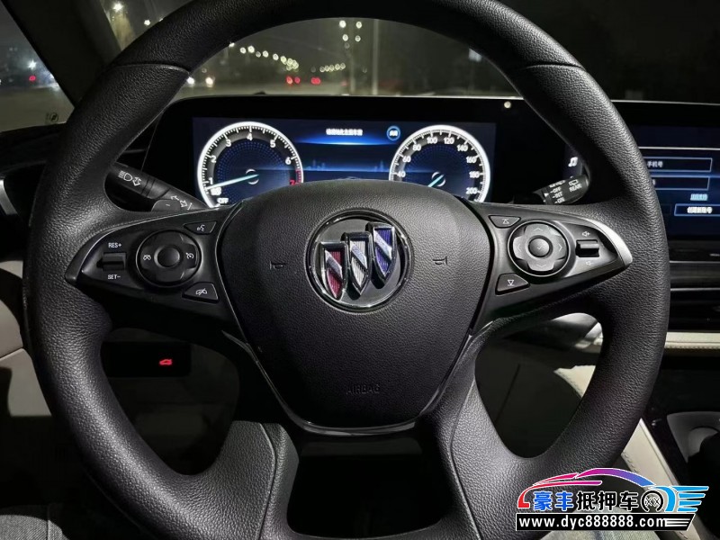 22年别克GL8轿车抵押车出售