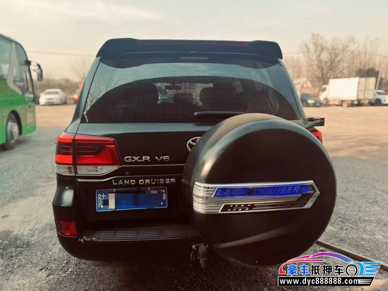 19年丰田兰德酷路泽（陆巡）轿车抵押车出售