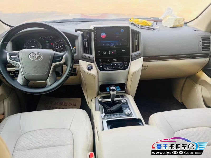 19年丰田兰德酷路泽（陆巡）轿车抵押车出售