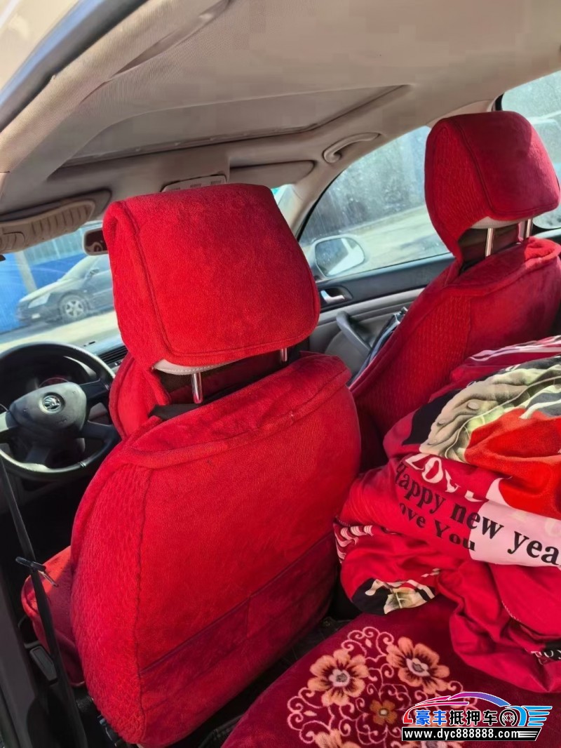 14年斯柯达明锐轿车抵押车出售