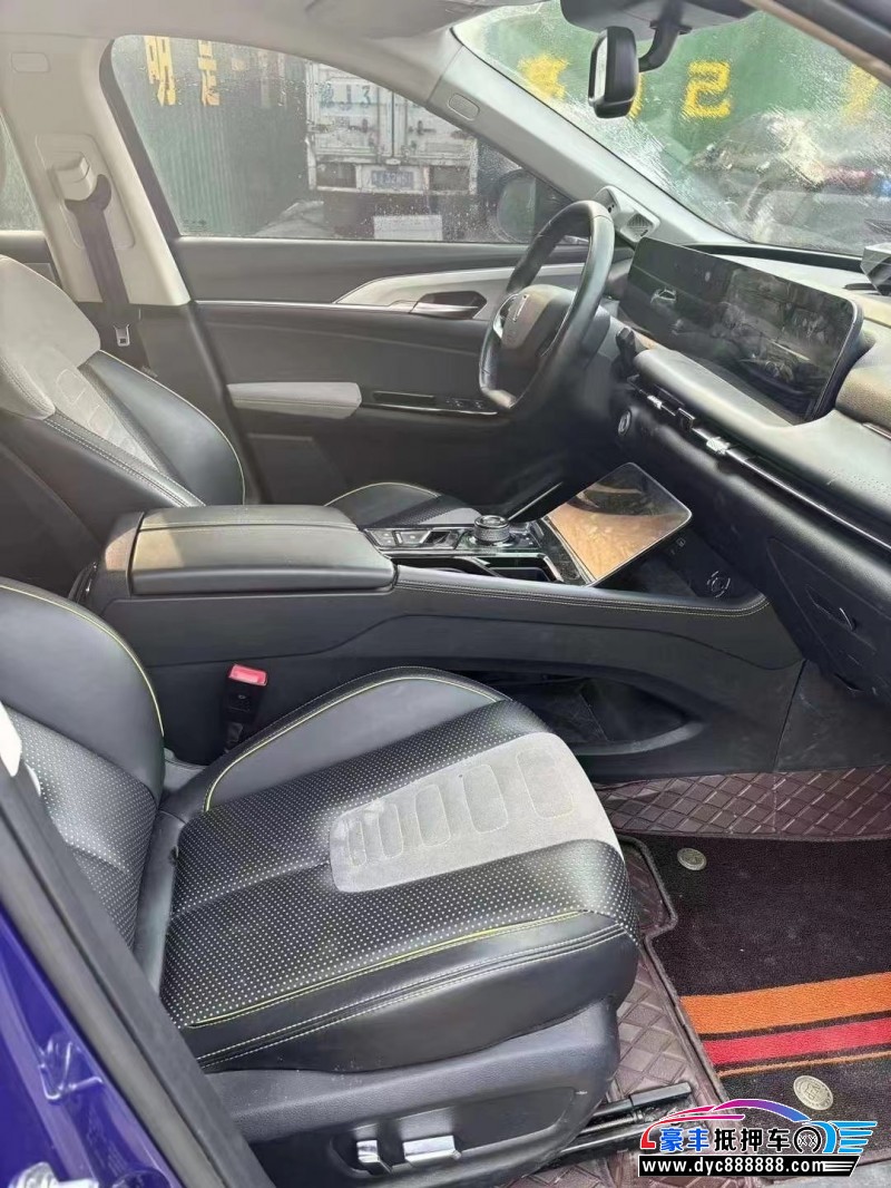 23年大众迈腾轿车抵押车出售