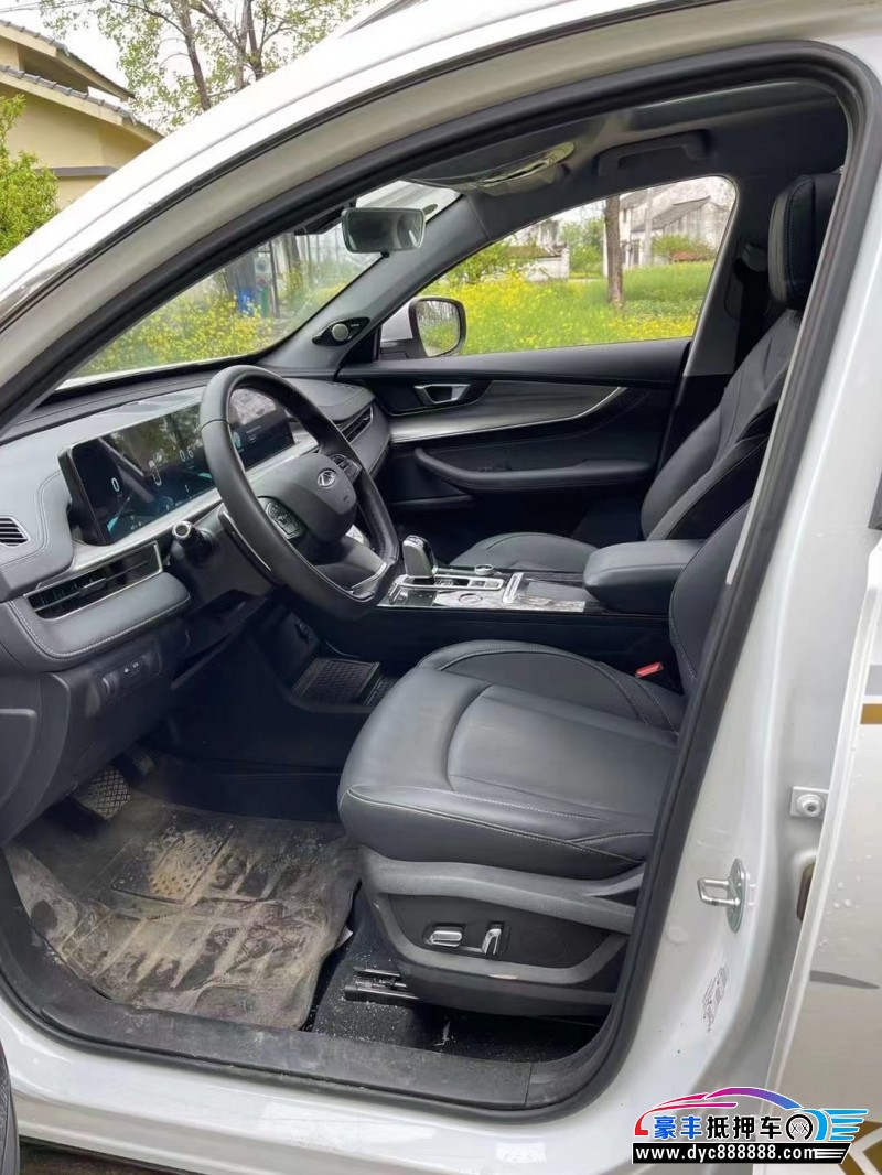 22年奇瑞瑞虎8轿车抵押车出售