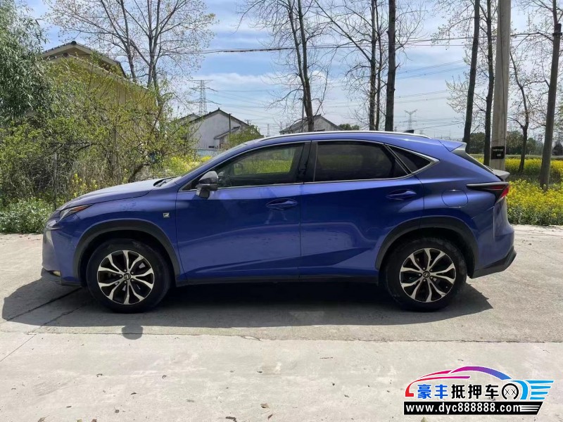 15年雷克萨斯NX轿车抵押车出售