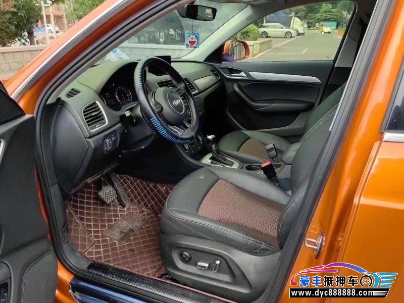 18年奥迪Q3轿车抵押车出售