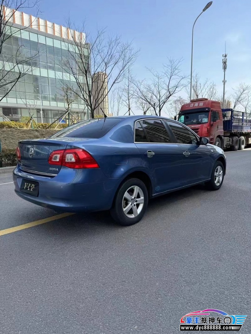 10年大众宝来轿车抵押车出售