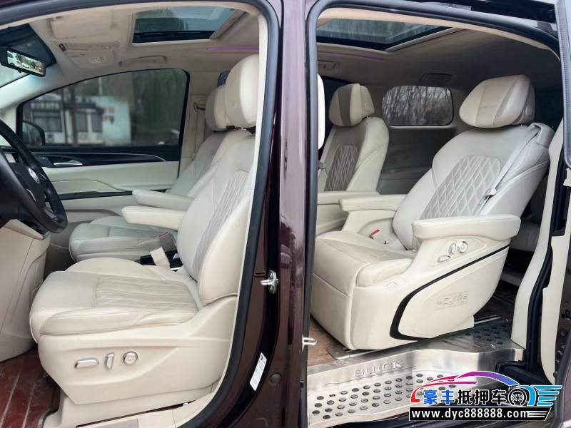 21年别克GL8轿车抵押车出售