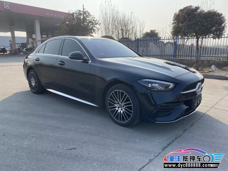 22年奔驰C轿车抵押车出售