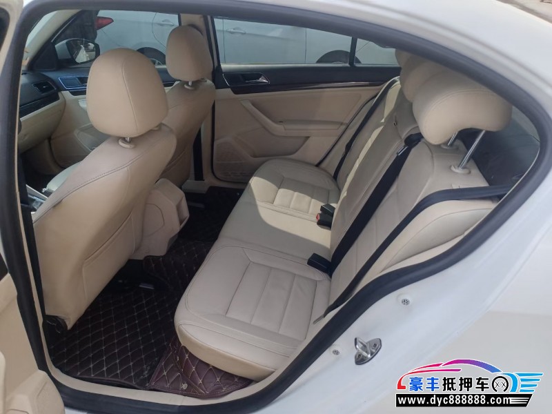 16年大众朗逸轿车抵押车出售